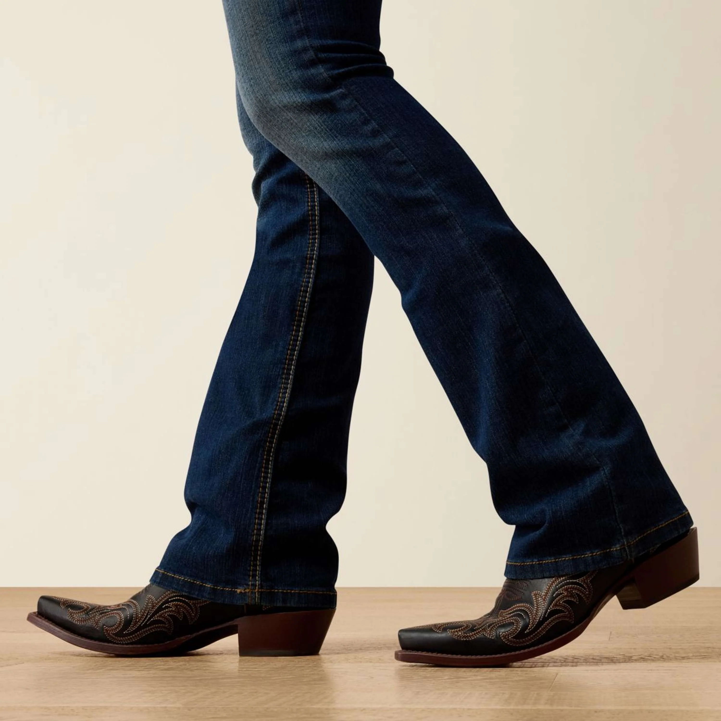 Ariat Jeans Rosa Perfect Rise Boot Cut Donne Lita - Image 6