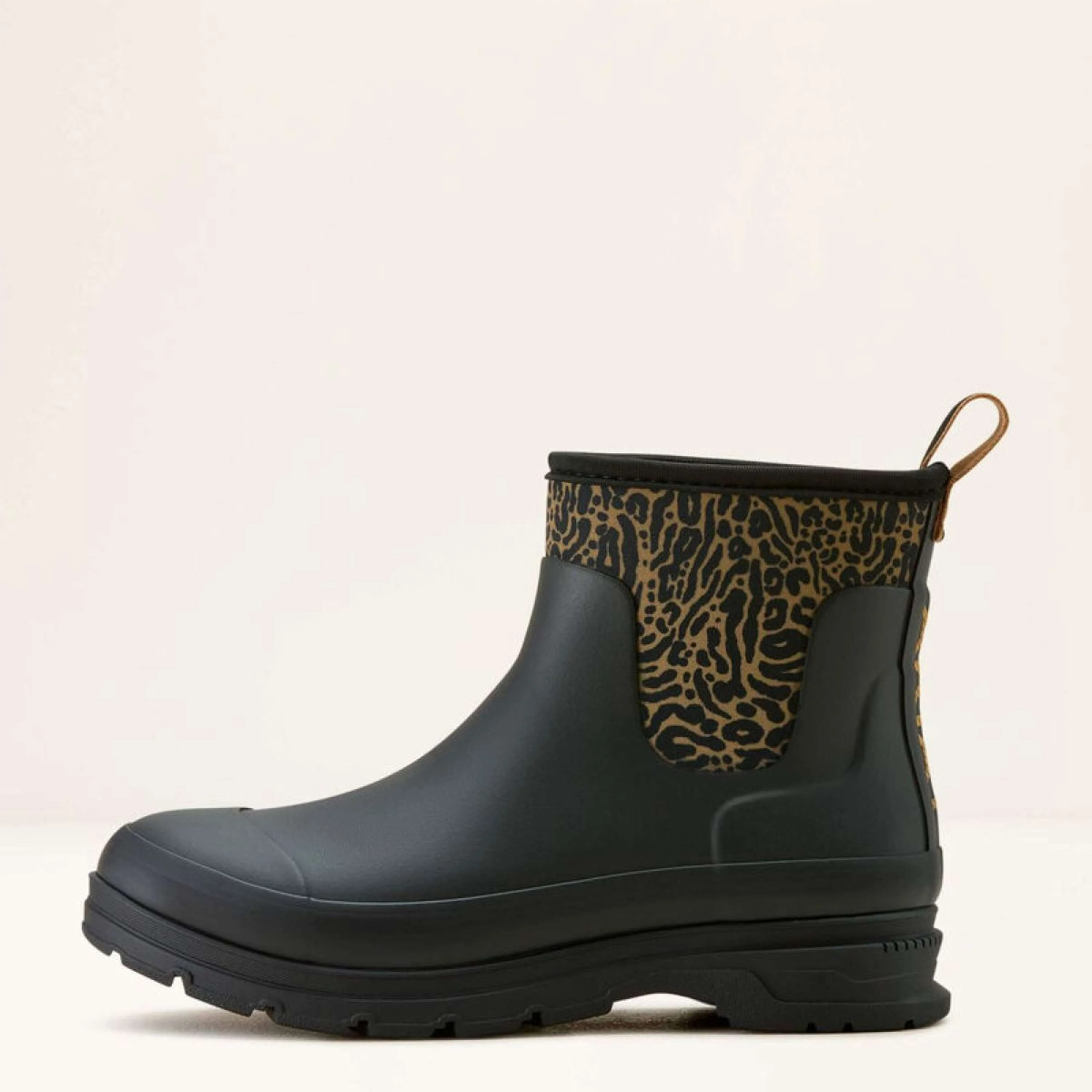 Ariat Stivali da pioggia Kelmarsh Shortie Donne Black/Ocelot Print - Image 2
