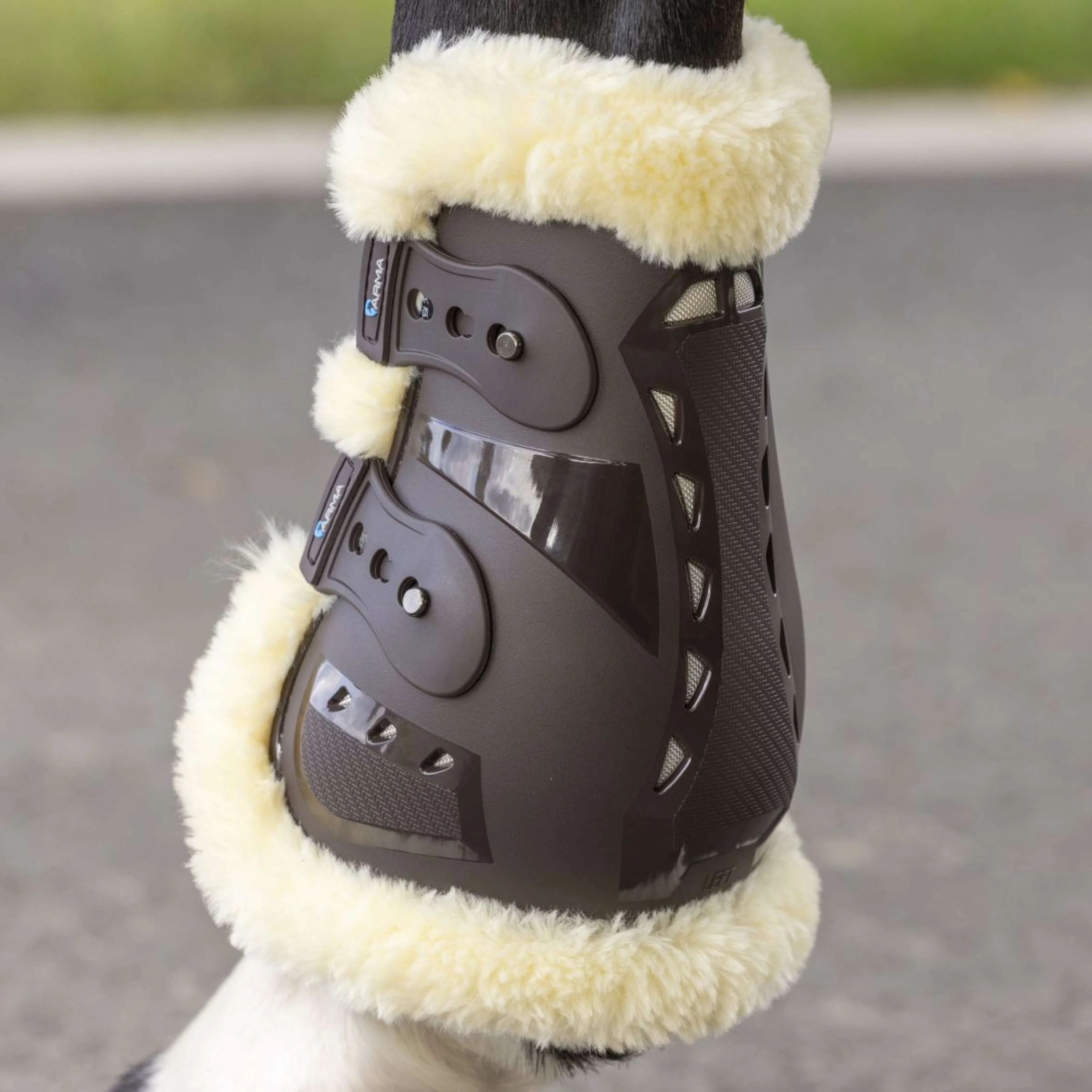 Arma by Shires Stinchiere Carbon Pro SupaFleece Marrone - Image 4
