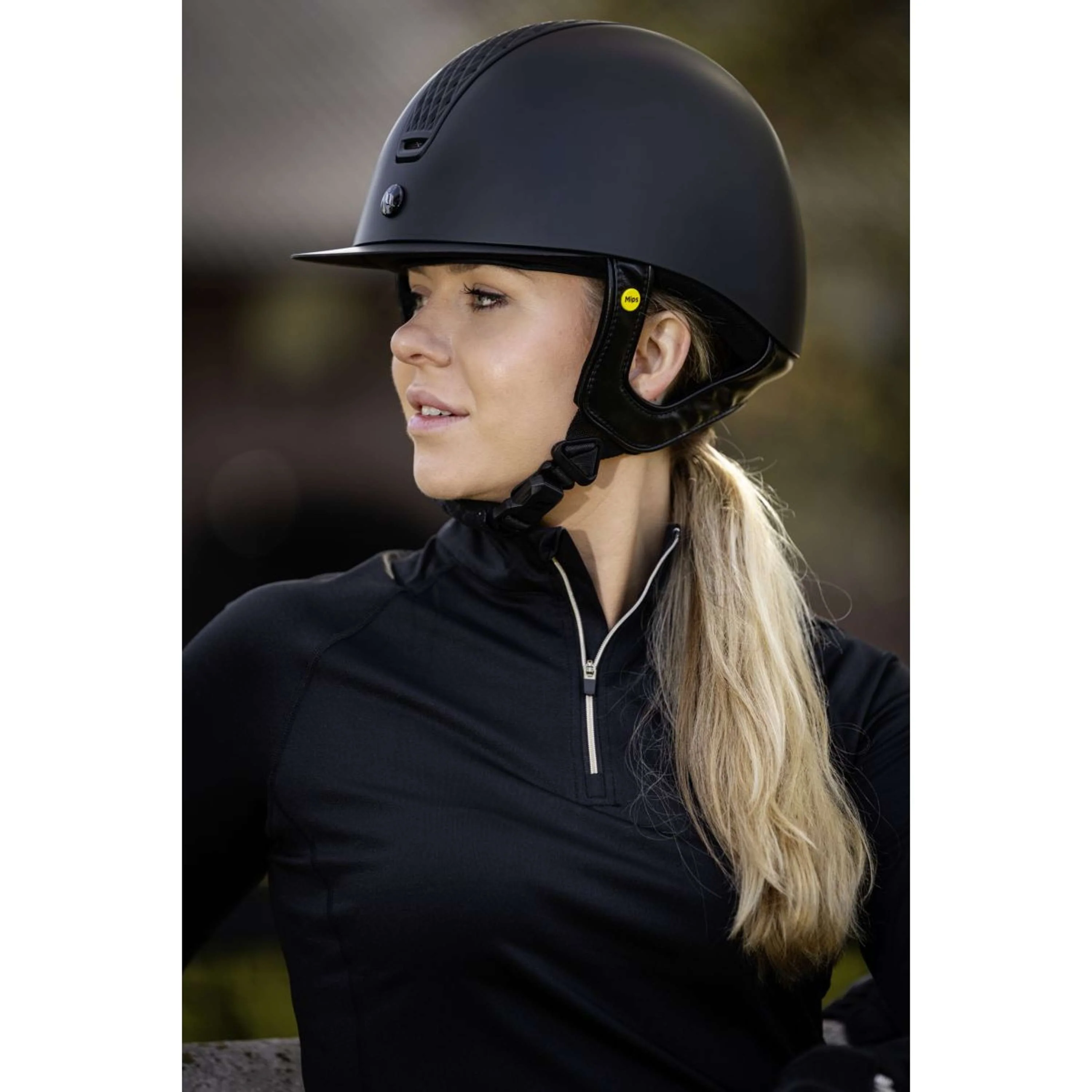 Back on Track Casco da equitazione Silves Smooth Top Mips Nero - Image 14