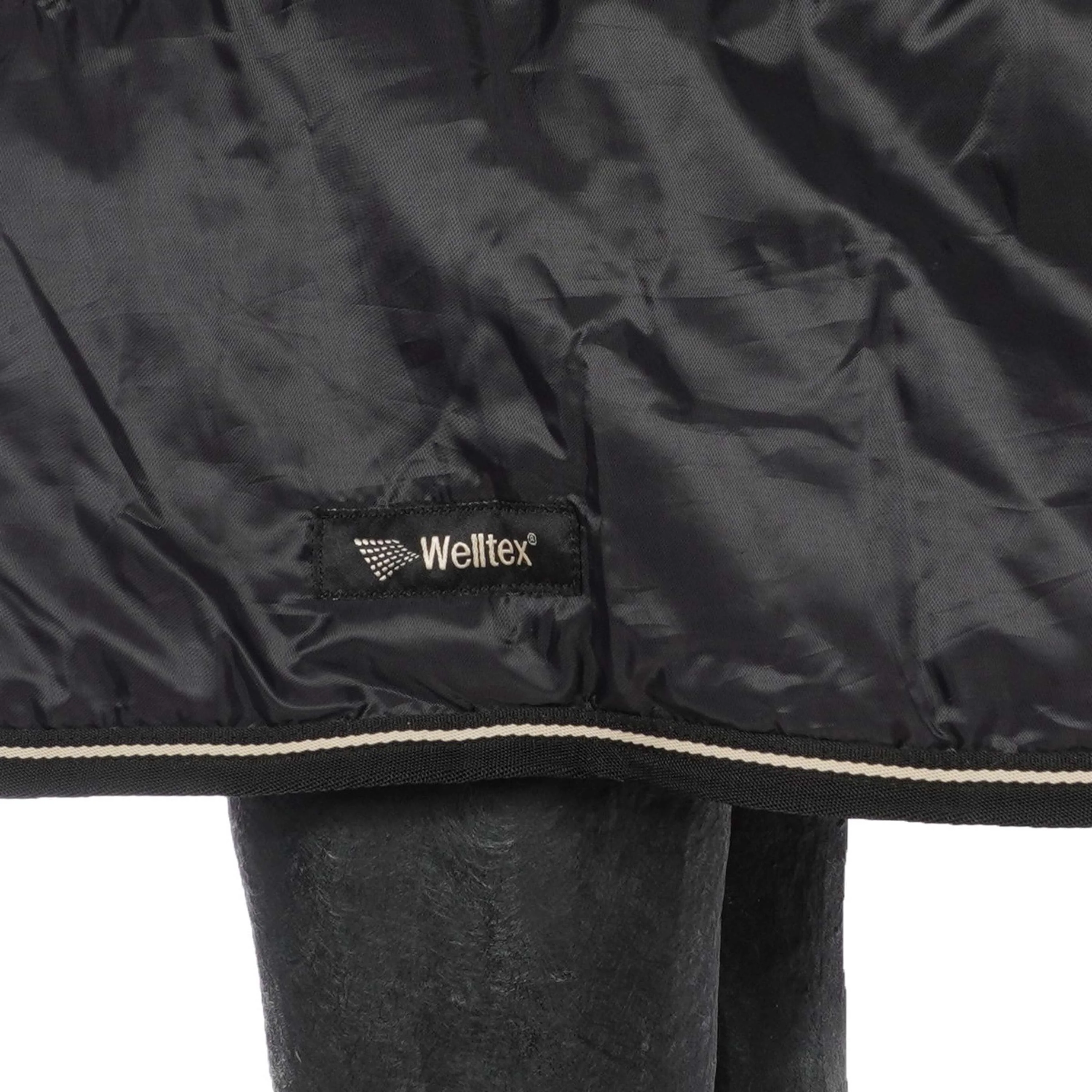 Back on Track Sottocoperta Rhyolite Insulated Liner 200g Nero - Image 6