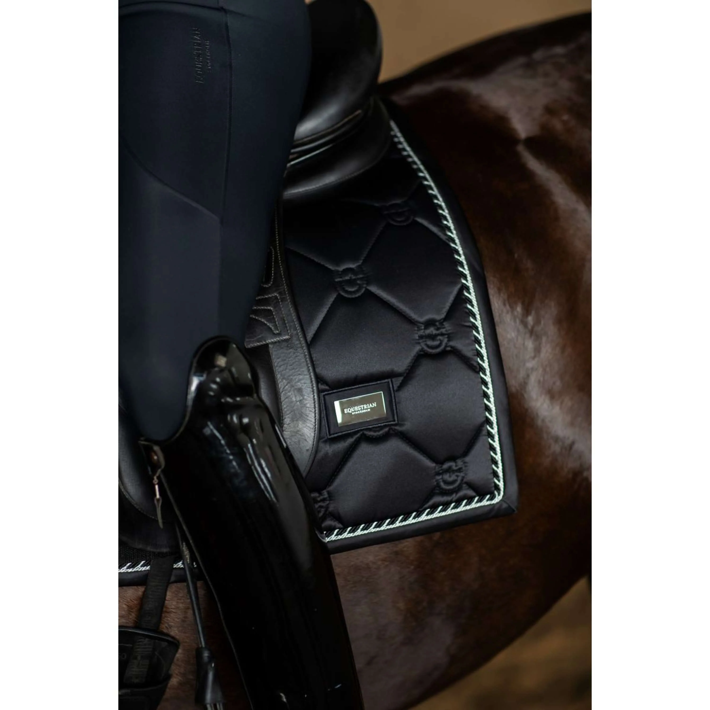 Equestrian Stockholm Sottosella Dressage Edizione nera - Image 10