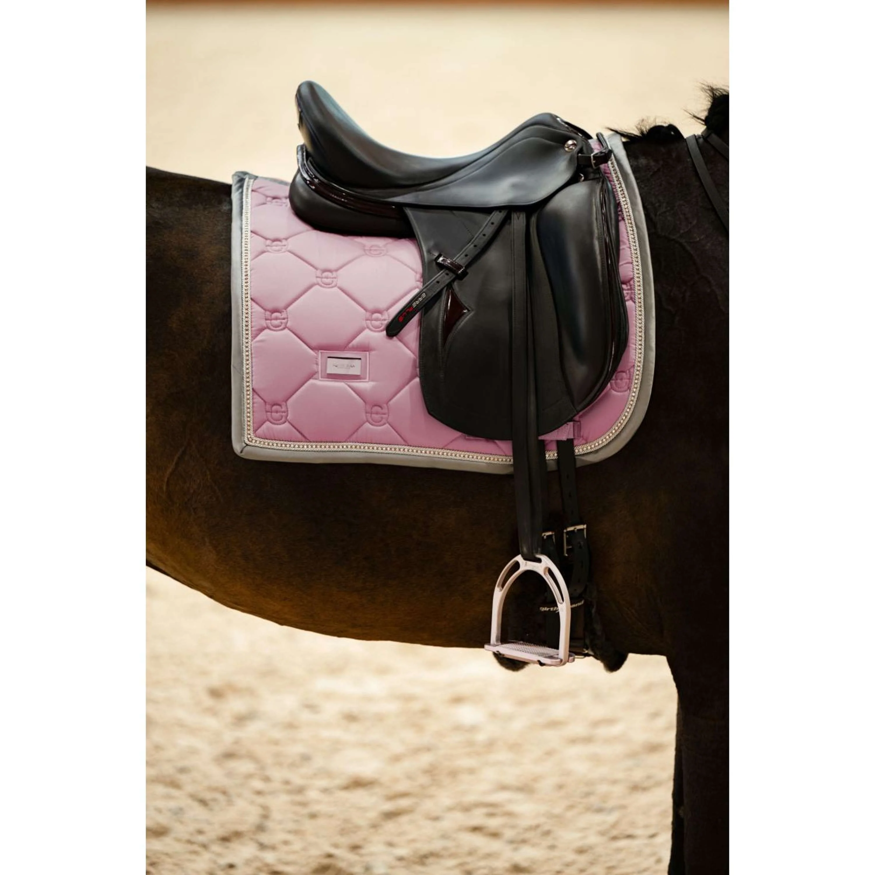 Equestrian Stockholm Sottosella Dressage Pink Pearl - Image 5