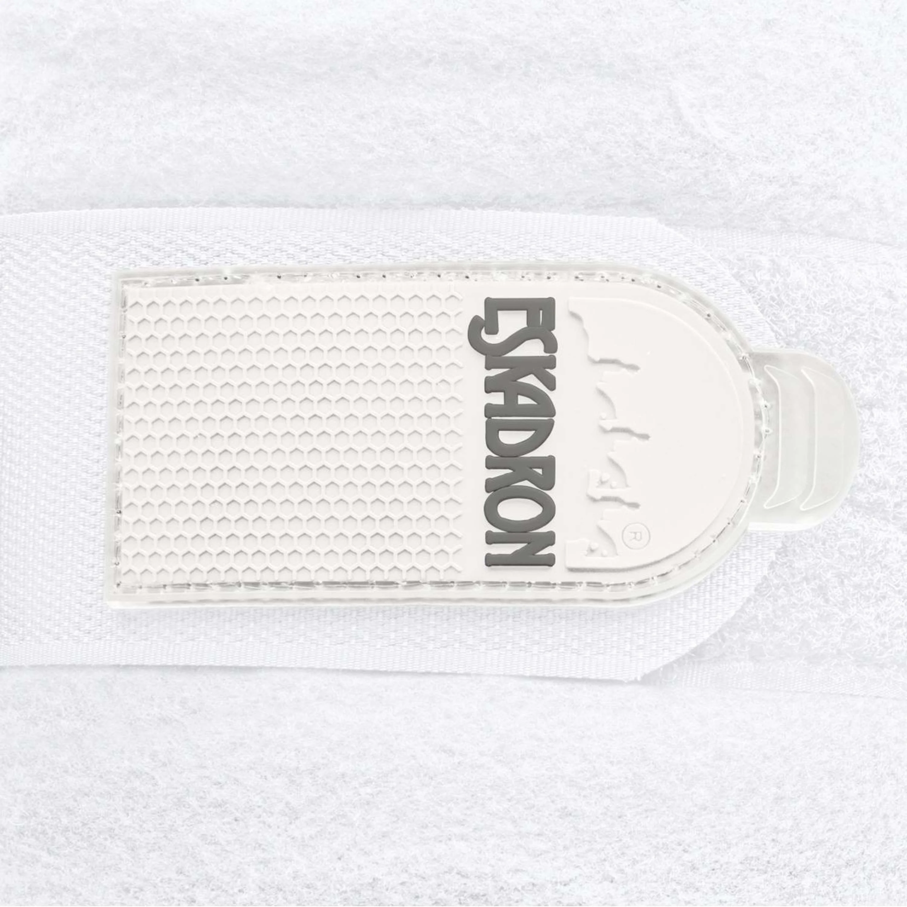 Eskadron Bendaggi in Pile Bianco - Image 2