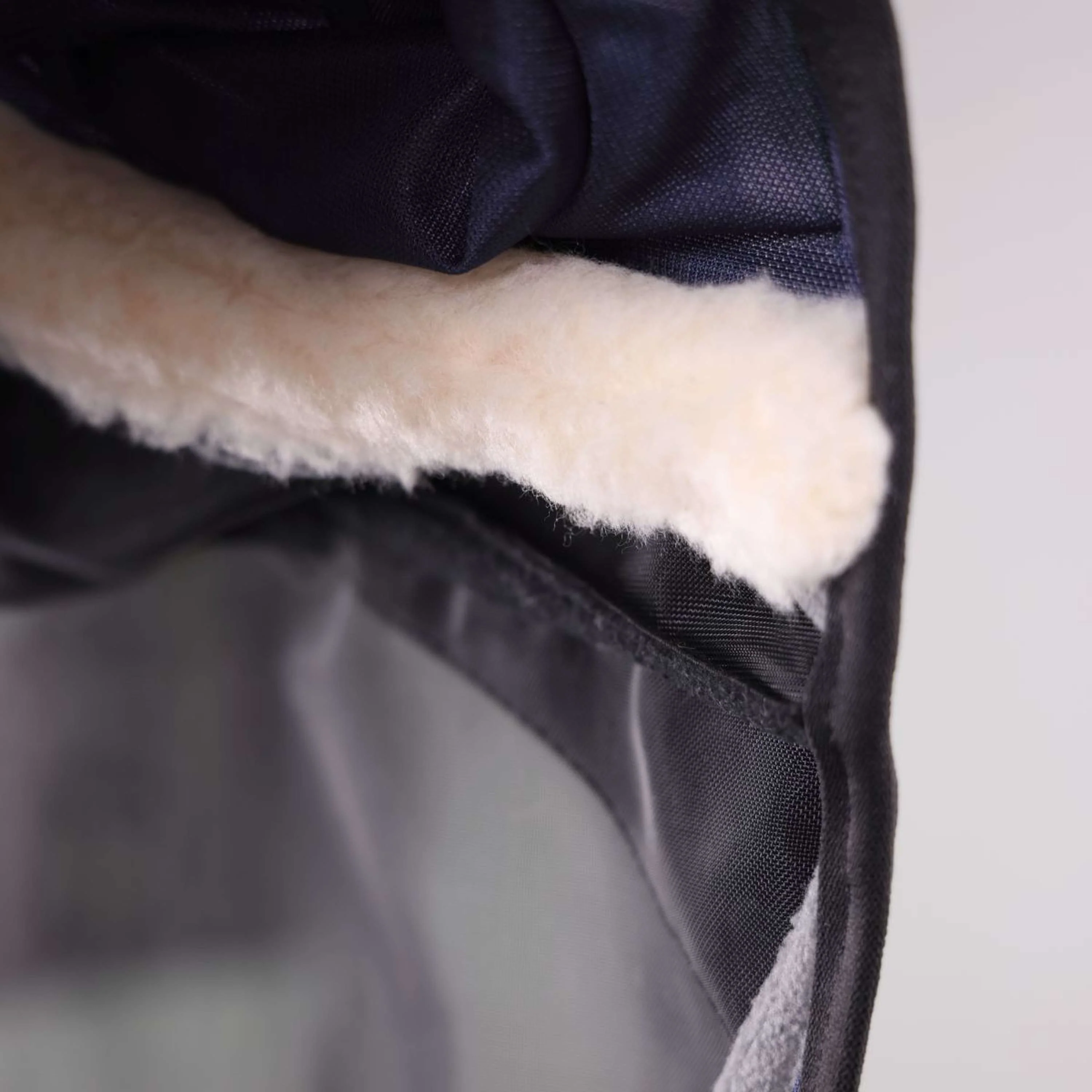 FlyGuard by Shires Maschera per Mosche Pro Deluxe con Orecchie Navy - Image 4