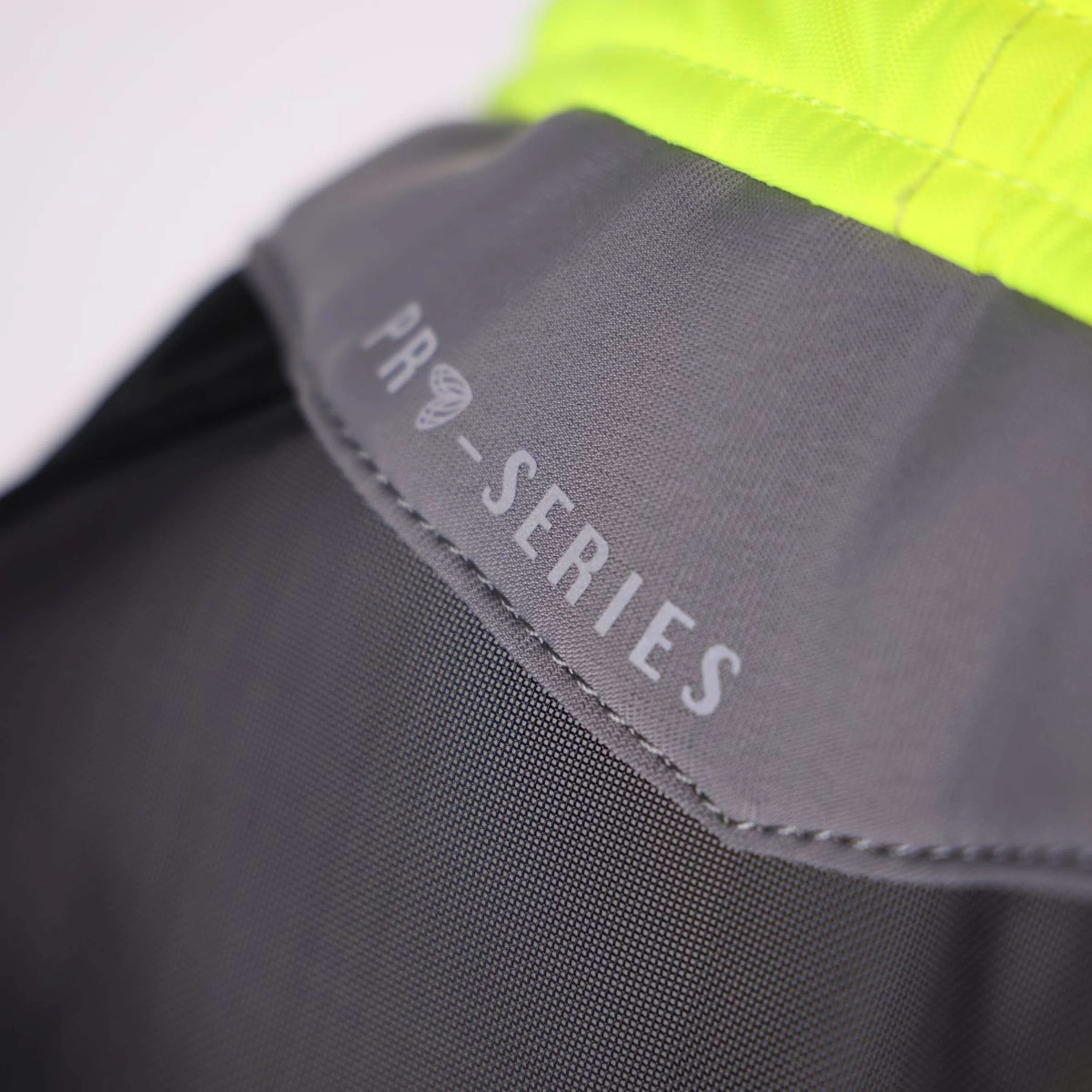 FlyGuard by Shires Maschera per Mosche Pro Hi-Viz Fine Mesh con Orecchie e Frange Giallo fluo - Image 3