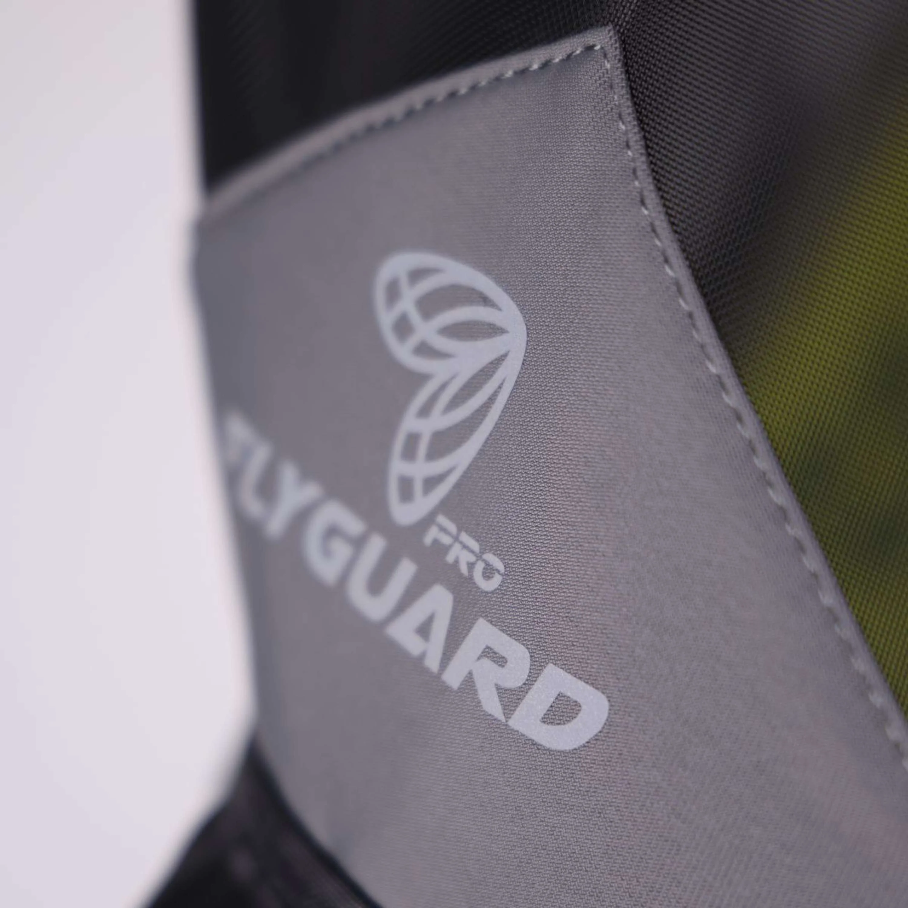 FlyGuard by Shires Maschera per Mosche Pro Hi-Viz Fine Mesh con Orecchie Giallo fluo - Image 7