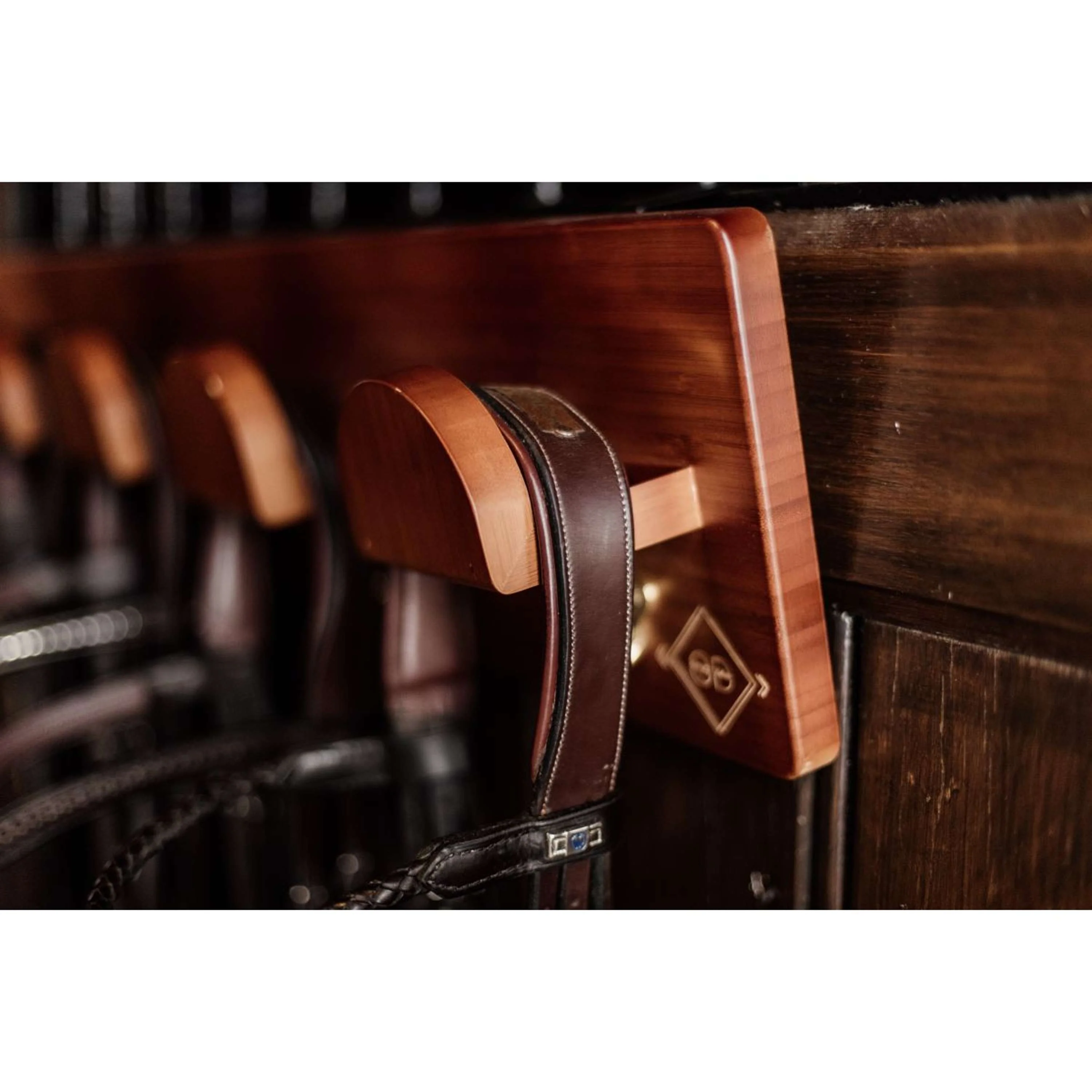 Grooming Deluxe by Kentucky Appendibriglia - Image 2