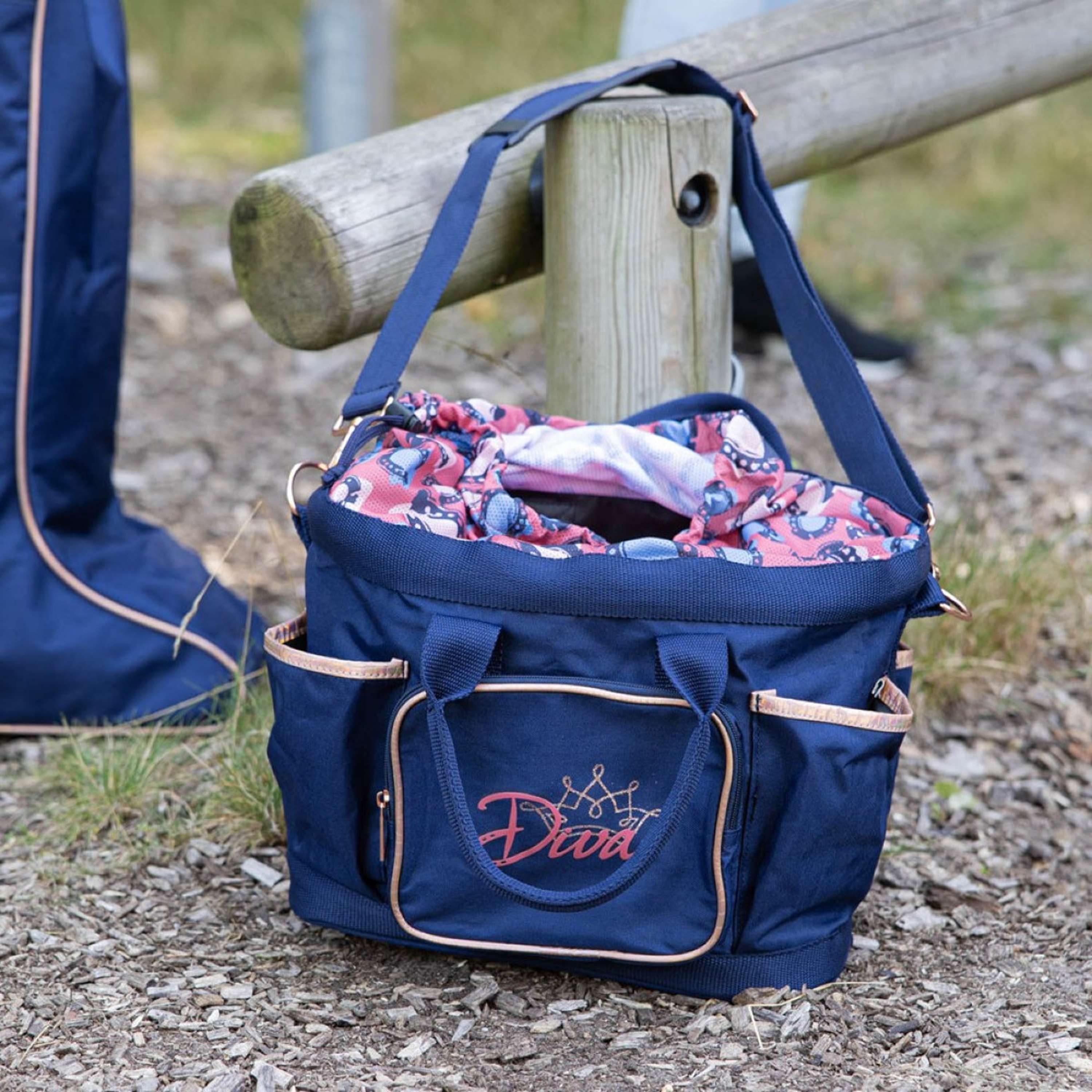 Harry's Horse Borsa per la Toelettatura Diva Mauvewood Collegiate-Blue - Image 2