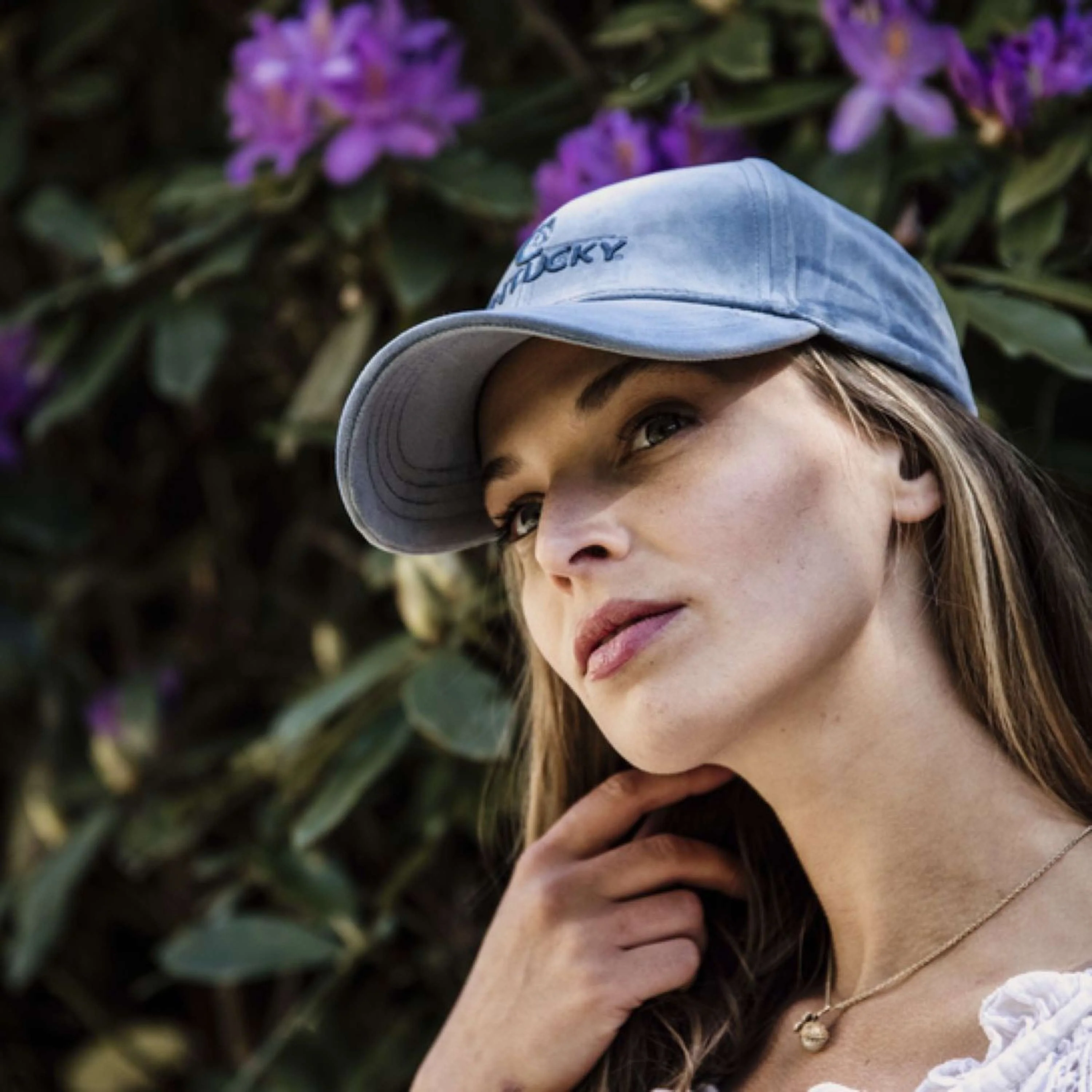 Kentucky Horsewear Cappellino Velvet Azzurro - Image 3