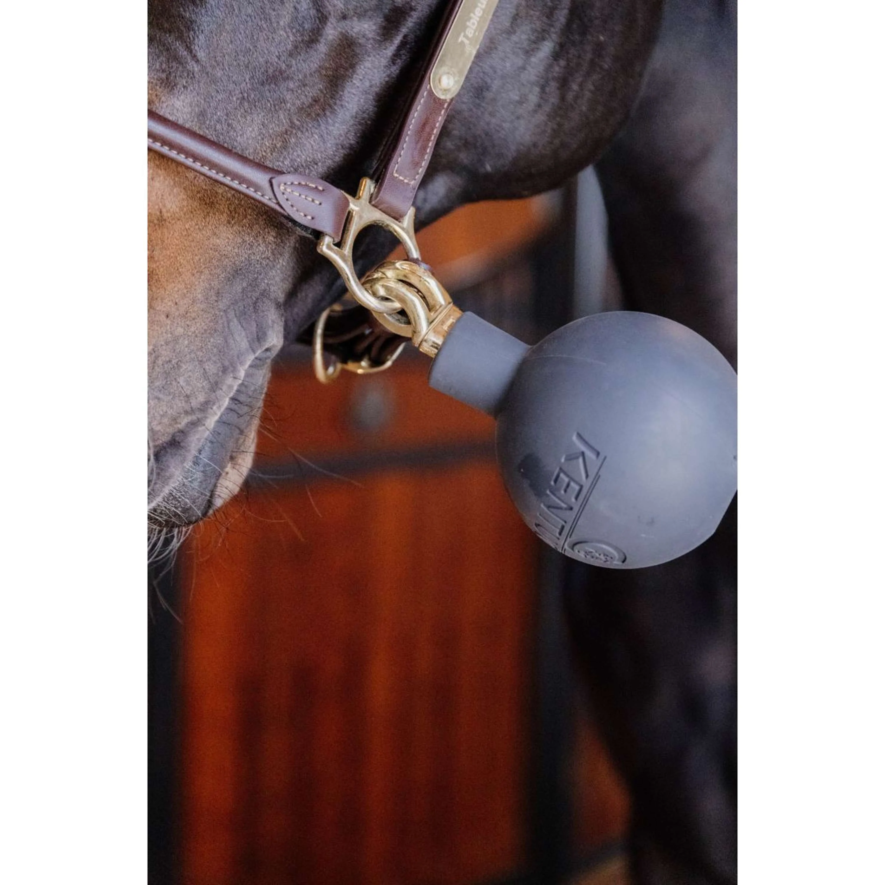 Kentucky Horsewear Pallone da Gioco Rubber Grigio - Image 5