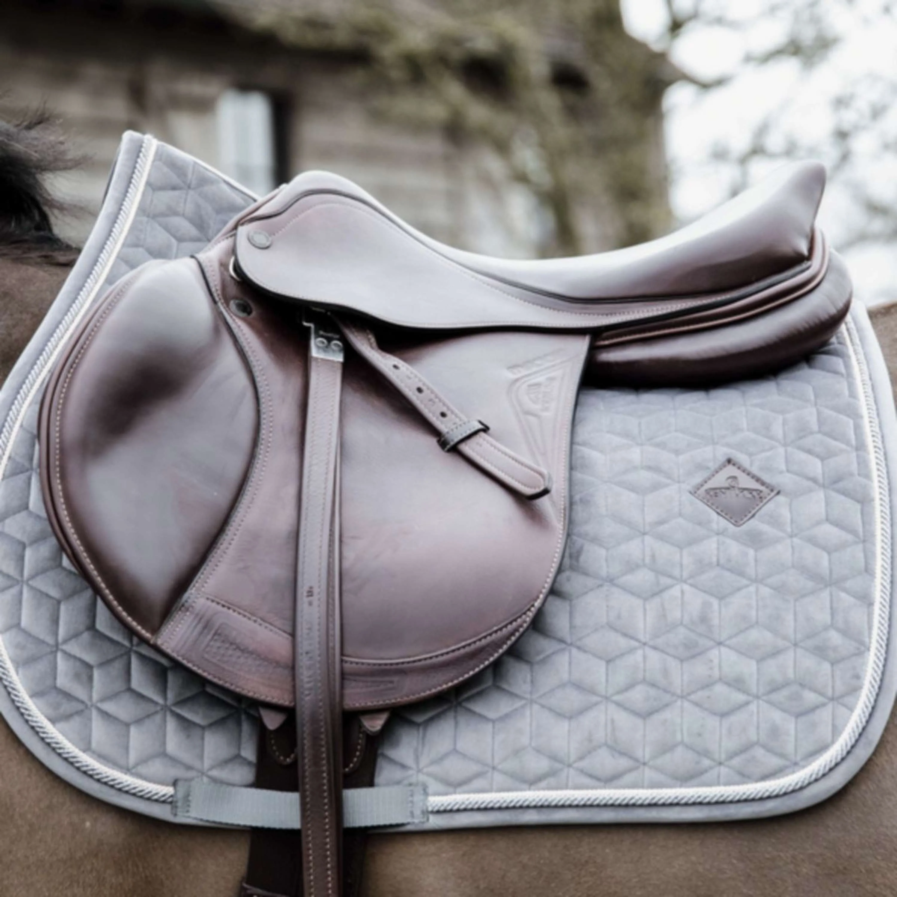 Kentucky Horsewear Sottosella Basic Velvet Saltando Grigio - Image 2