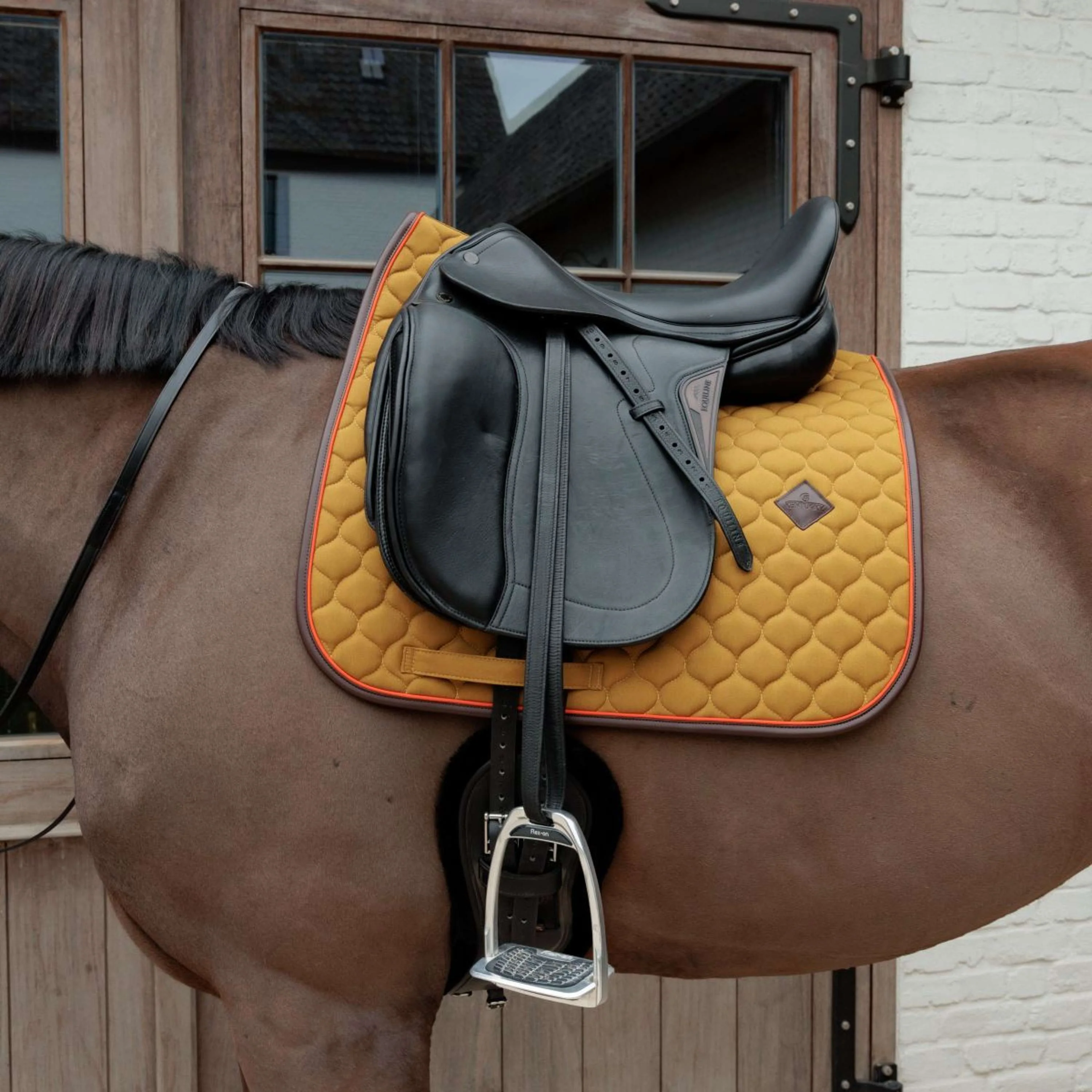Kentucky Horsewear Sottosella Onion Quilt Leather Neon Dressage Cachi - Image 2