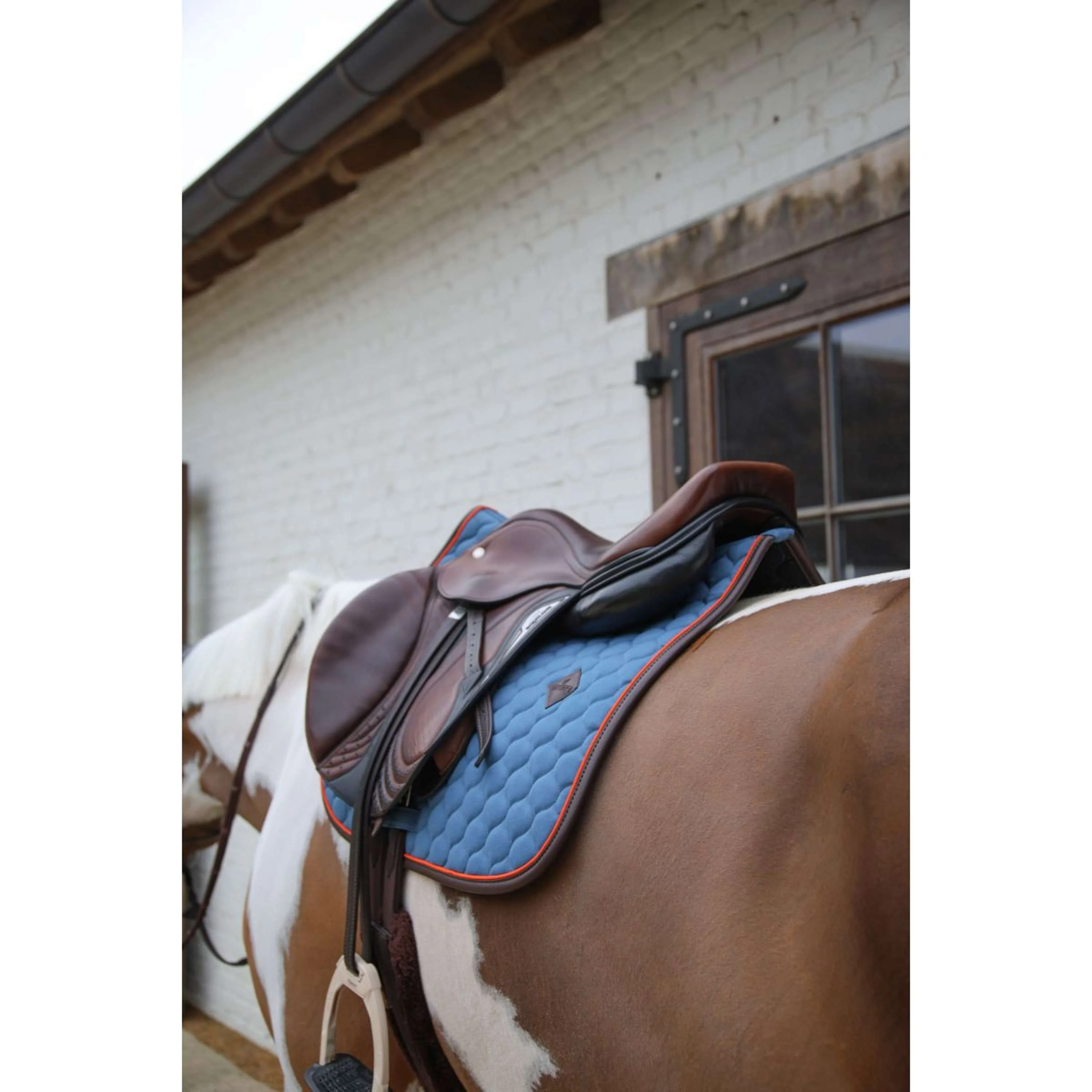 Kentucky Horsewear Sottosella Onion Quilt Leather Neon saltando Blu - Image 5