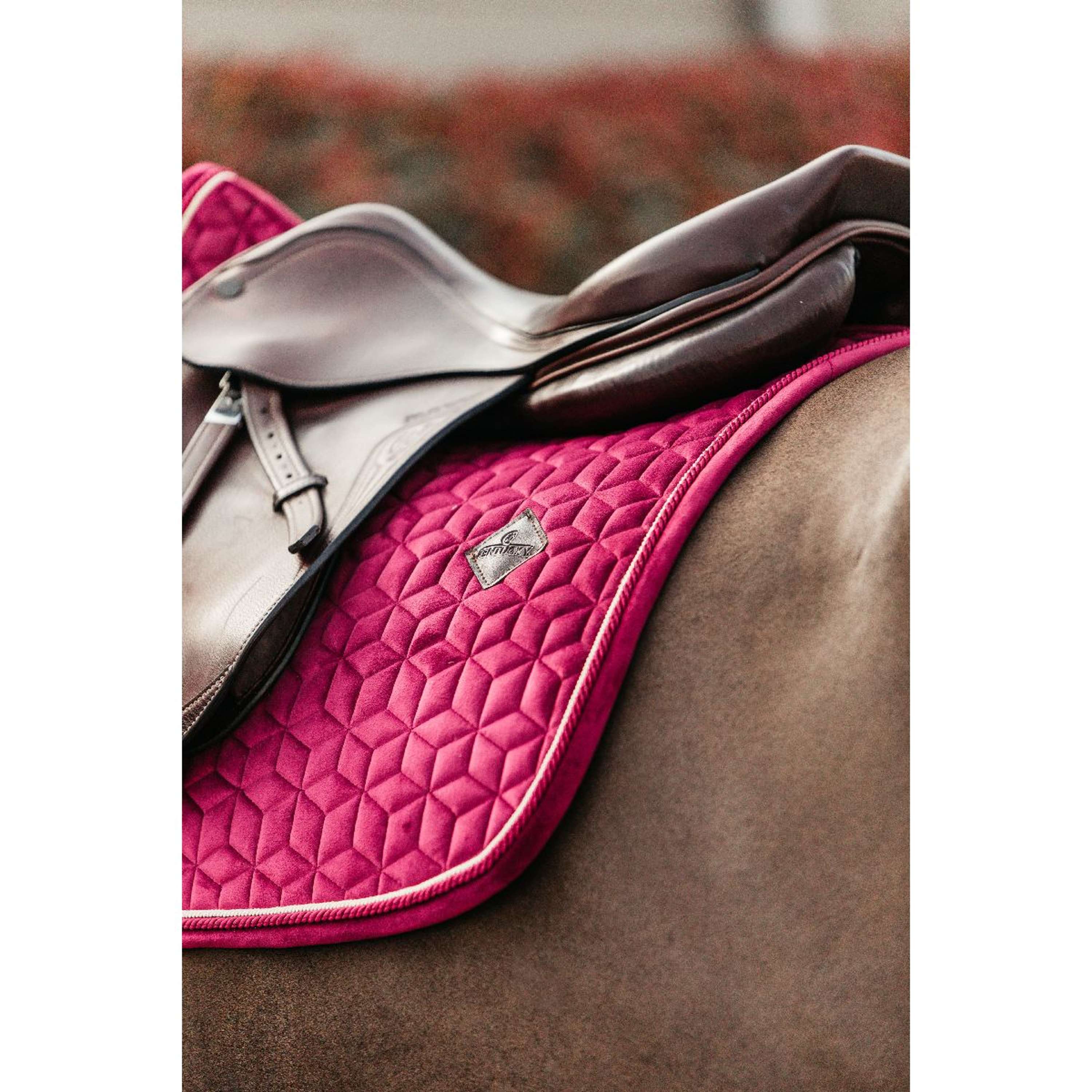 Kentucky Horsewear Sottosella Velvet Saltando Fuchsia - Image 2