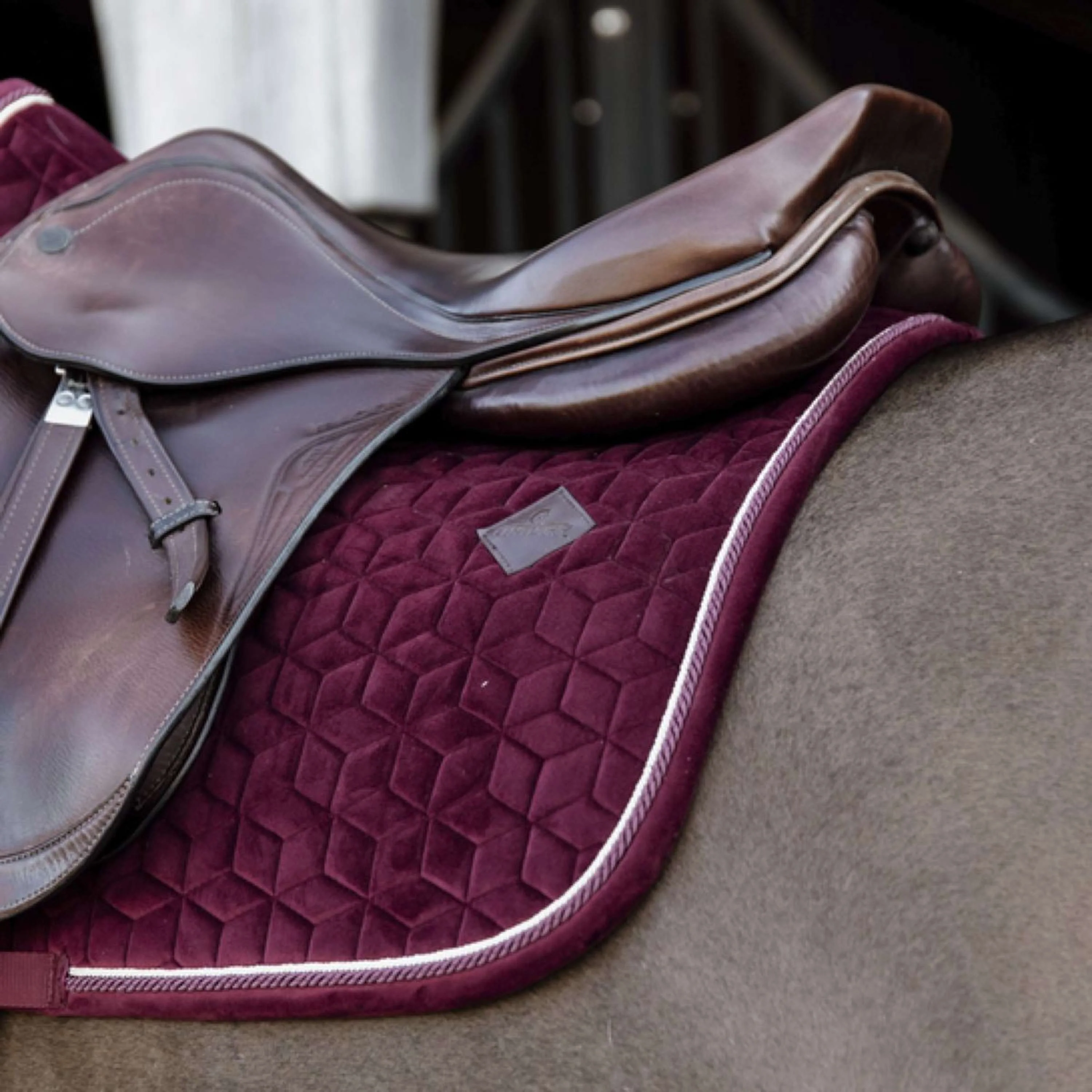 Kentucky Horsewear Sottosella Velvet Saltando Bordeaux - Image 2