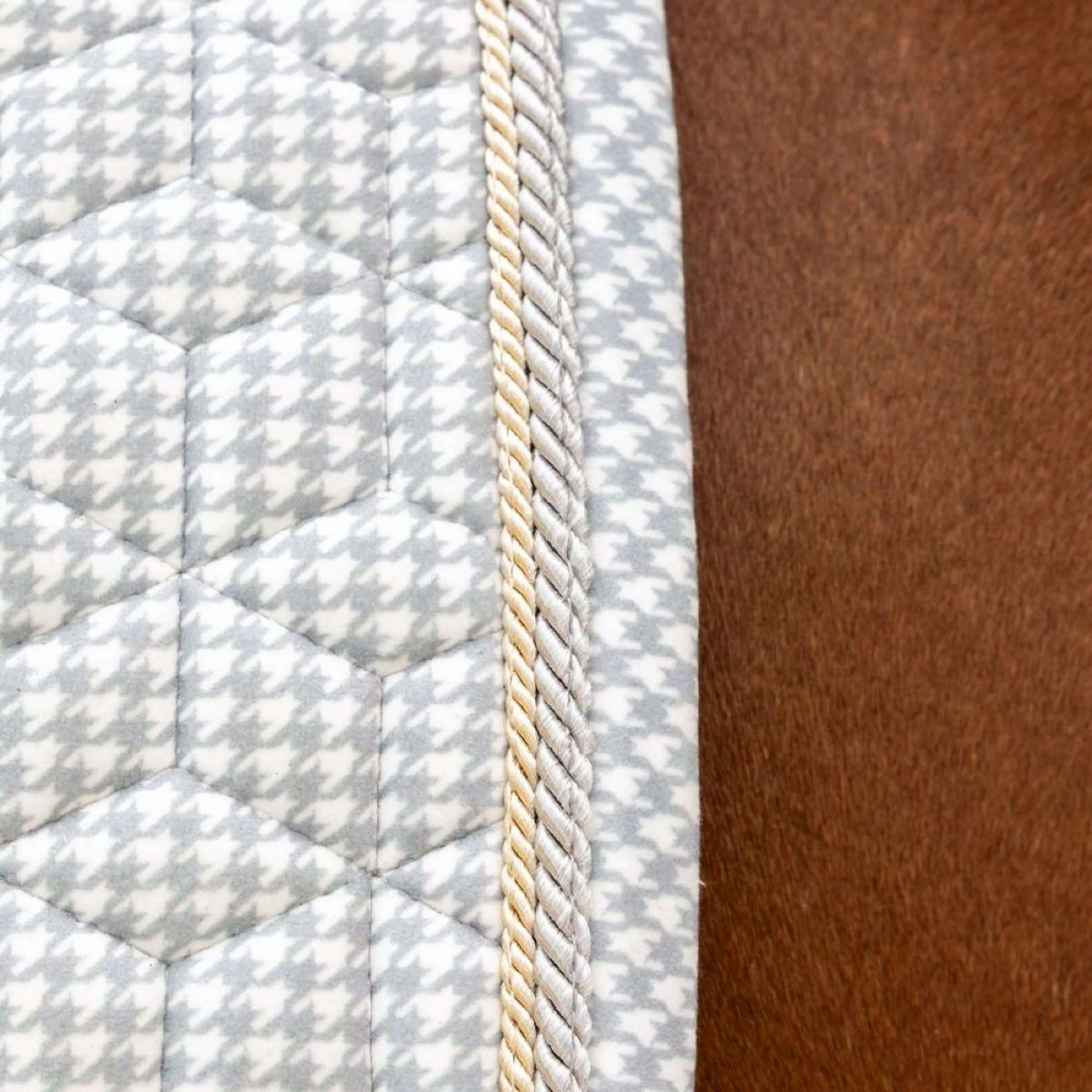 Kentucky Sottosella Velvet Pied de Poule saltando Grigio/Bianco - Image 4