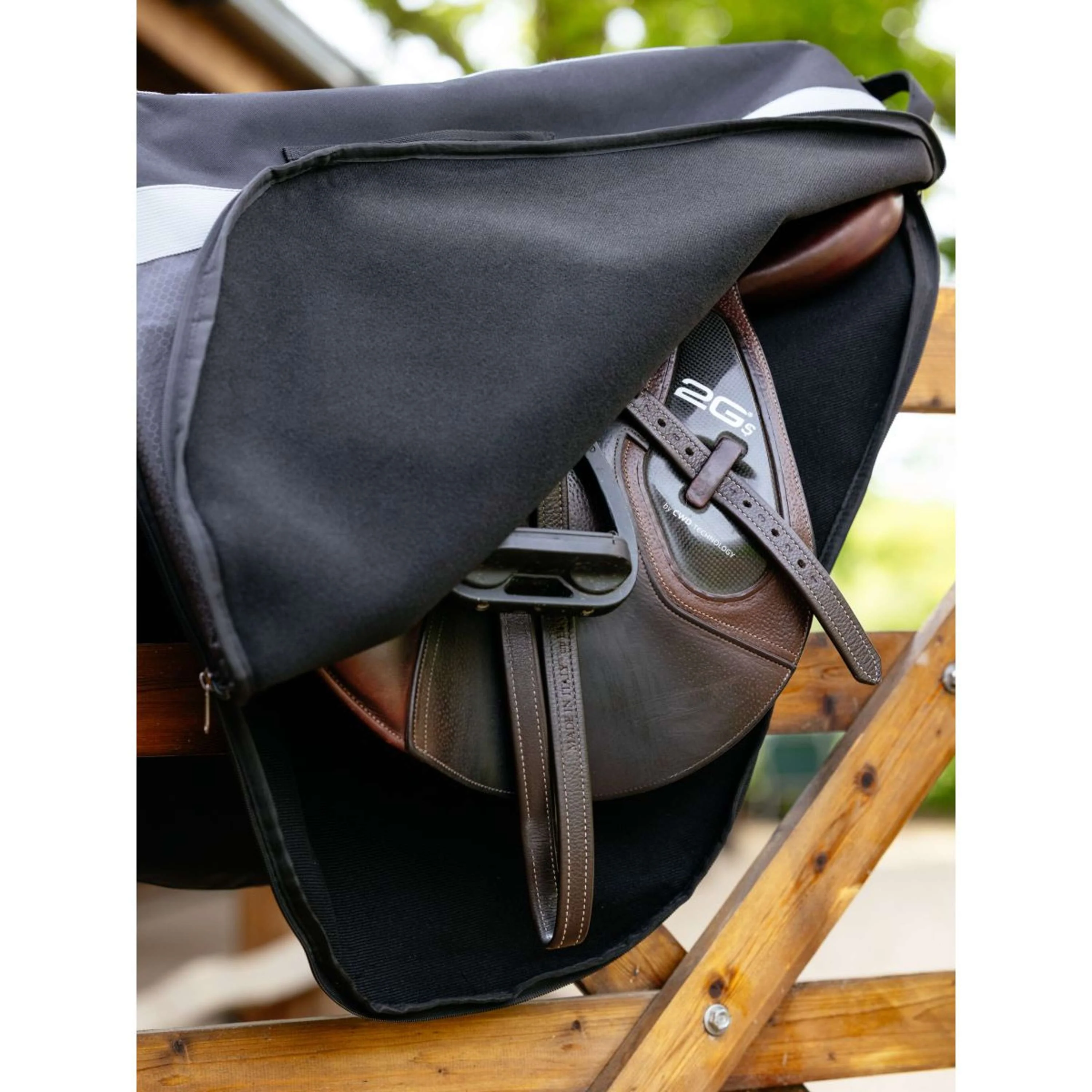 LeMieux Borsa da Sella Nero - Image 3