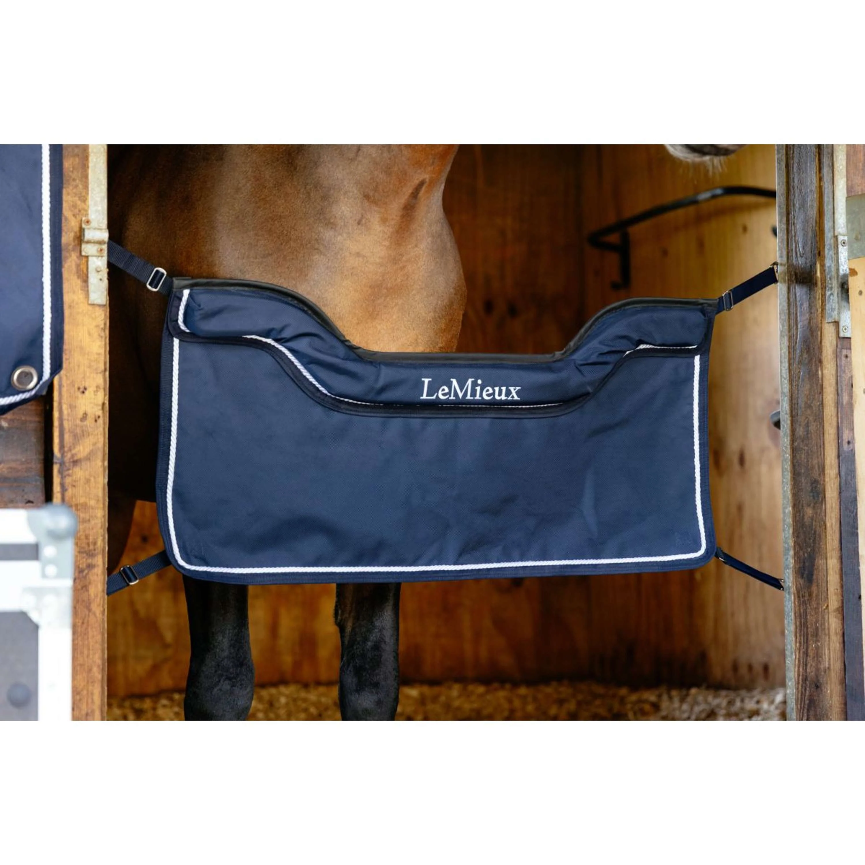 LeMieux Stable Guard Navy - Image 2