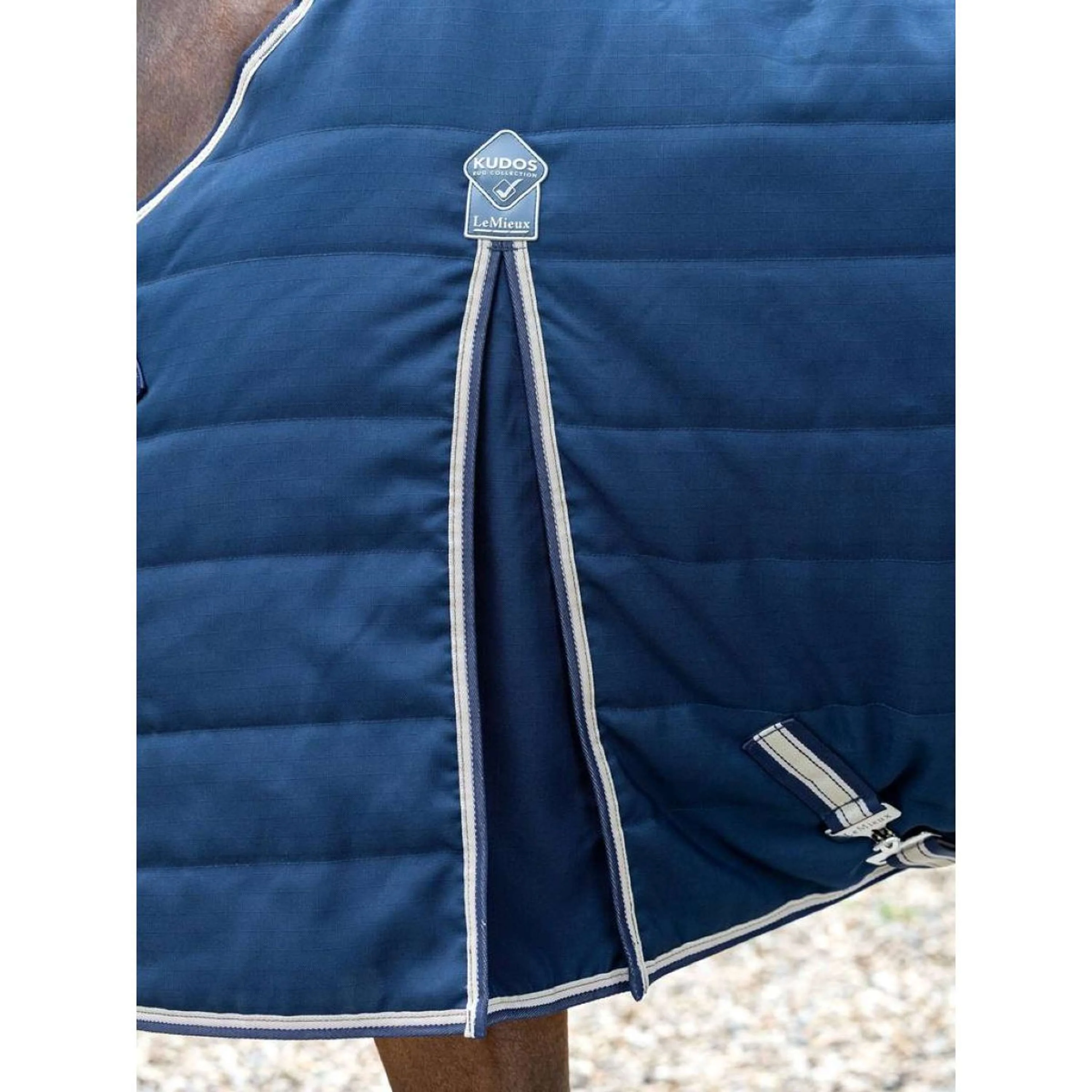 LeMieux Tappeto Kudos Stable 200 g Navy - Image 2