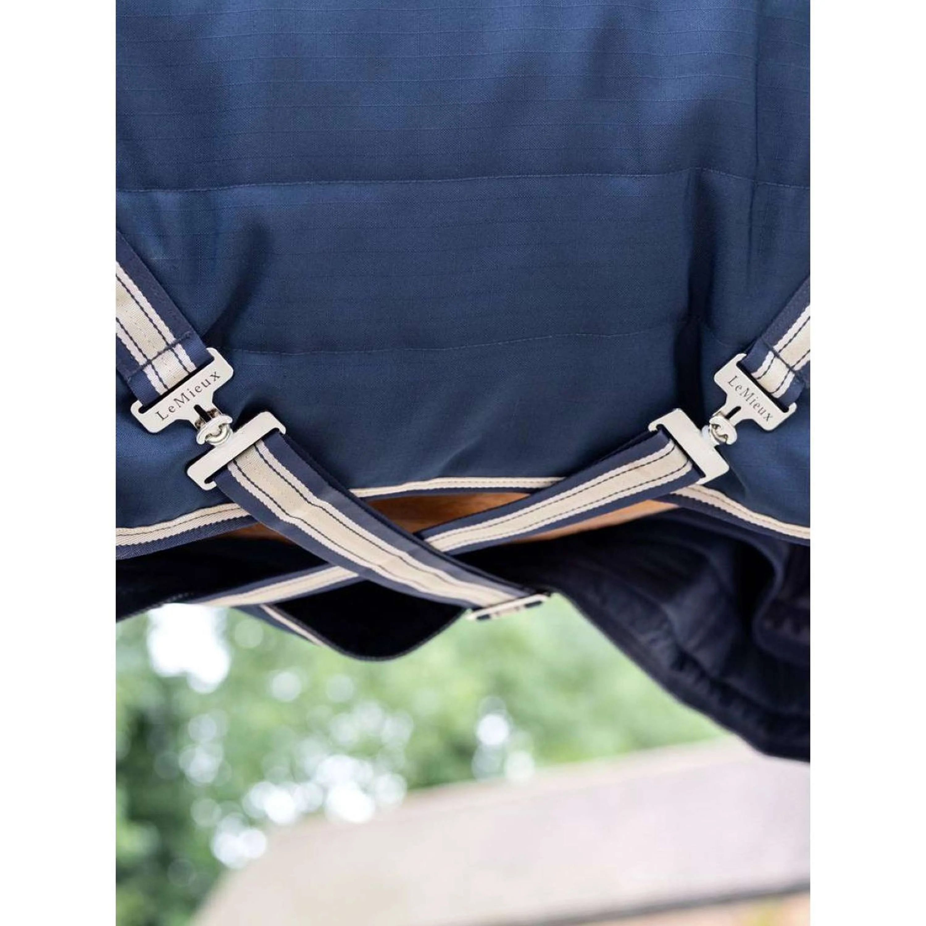 LeMieux Tappeto Kudos Stable 200 g Navy - Image 3