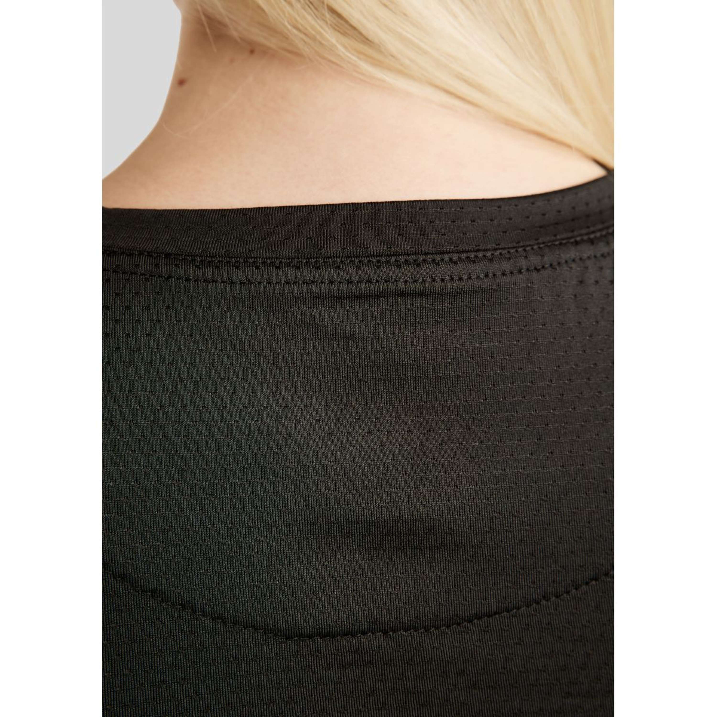 Montar Maglietta MoGrace Mesh Tee Nero - Image 4