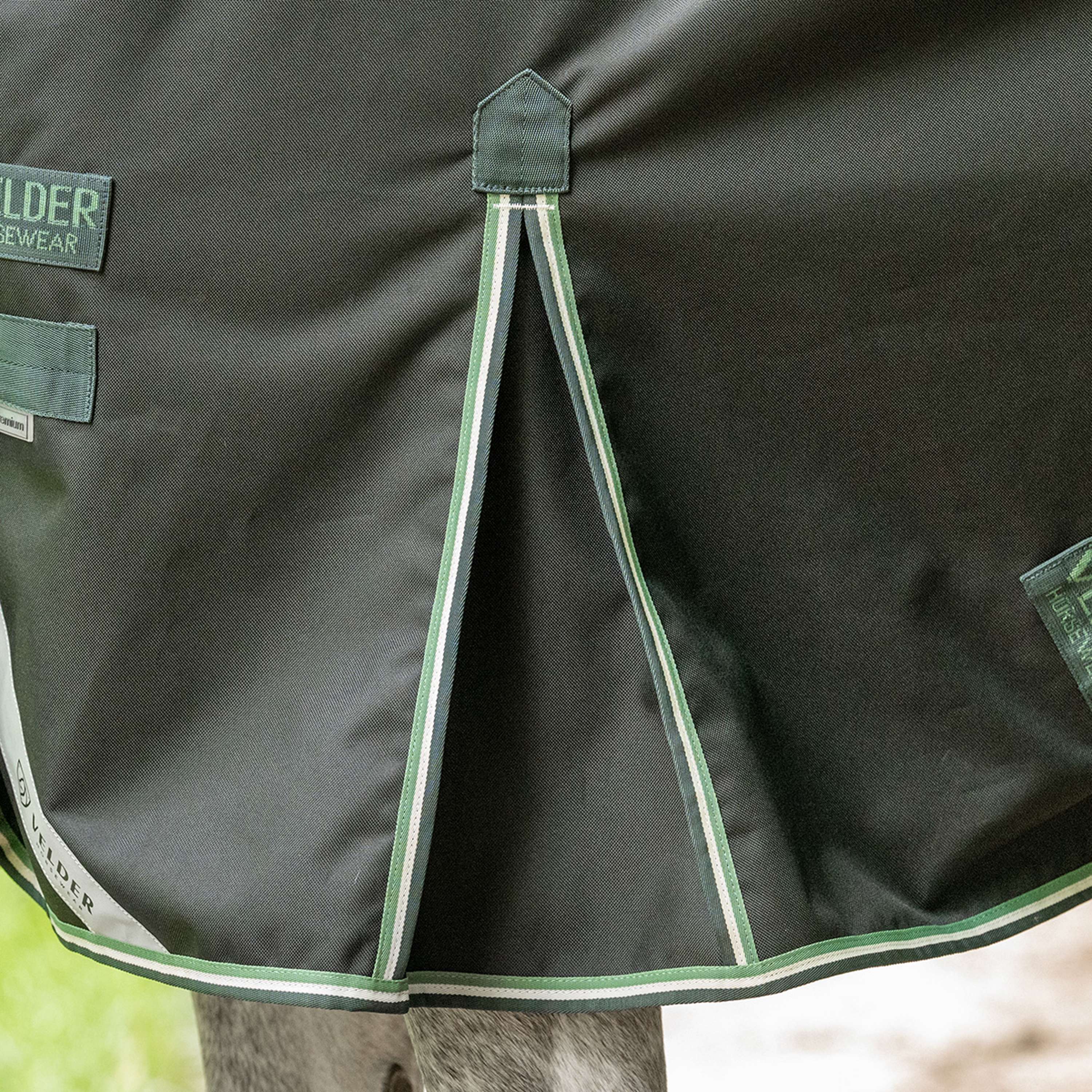 Velder Horsewear Premium Turnout 1200D 0g T Bar Night Forest - Image 6
