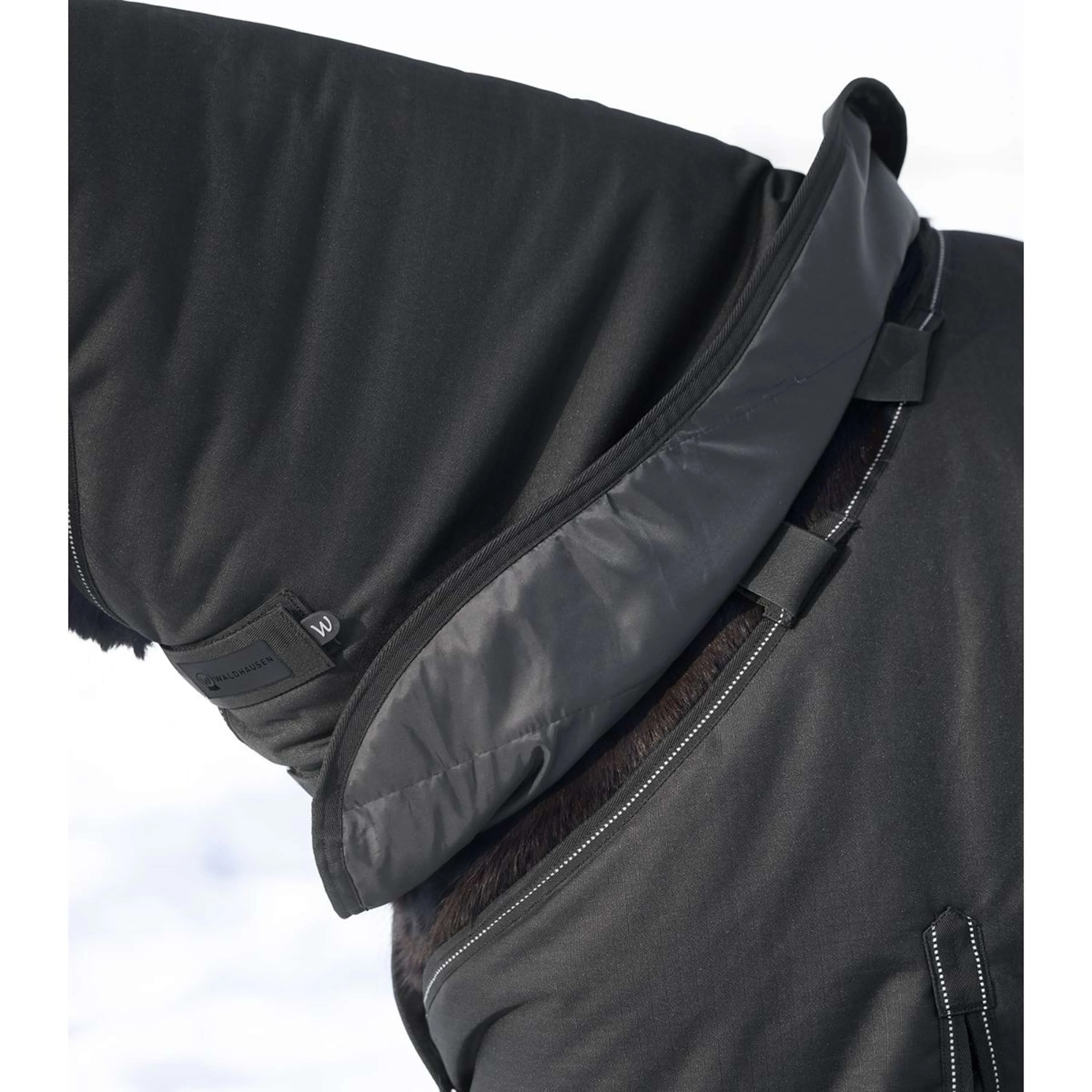 Waldhausen Copricollo 600D Light Nero - Image 2